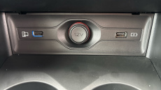 MG HS 1.5 T-GDI Trophy 5dr DCT Petrol Hatchback